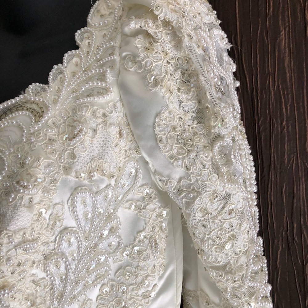 Wedding Gown NEW custom 9-10 - Picture 6 of 8
